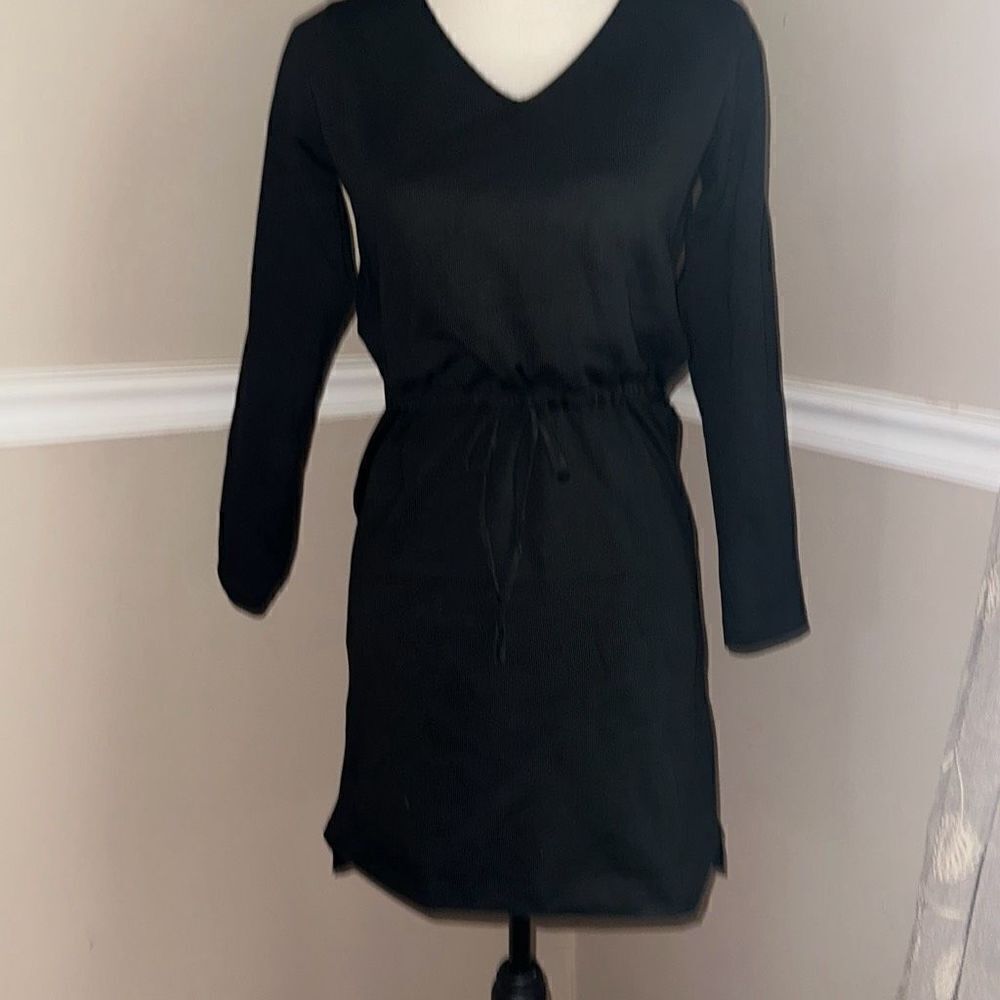 Women’s Basic Black Dress